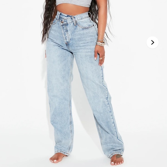 Fashion Nova Denim - New With Tags Crossover Straight Leg Jeans - Light Blue Wash - Size 11